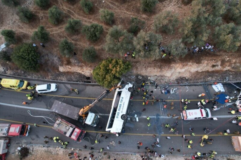 כפרניק WhatsApp-Image-2021-09-29-at-20.22.43-scaled 5 הרוגים ועשרות פצועים בתאונה מזרחית לחורפיש 