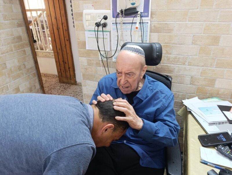 כפרניק 499521370_29536706189306260_7792728510723783503_n-scaled באנו לתת זכינו הרבה יותר כפרניק 499521370_29536706189306260_7792728510723783503_n-scaled באנו לתת זכינו הרבה יותר