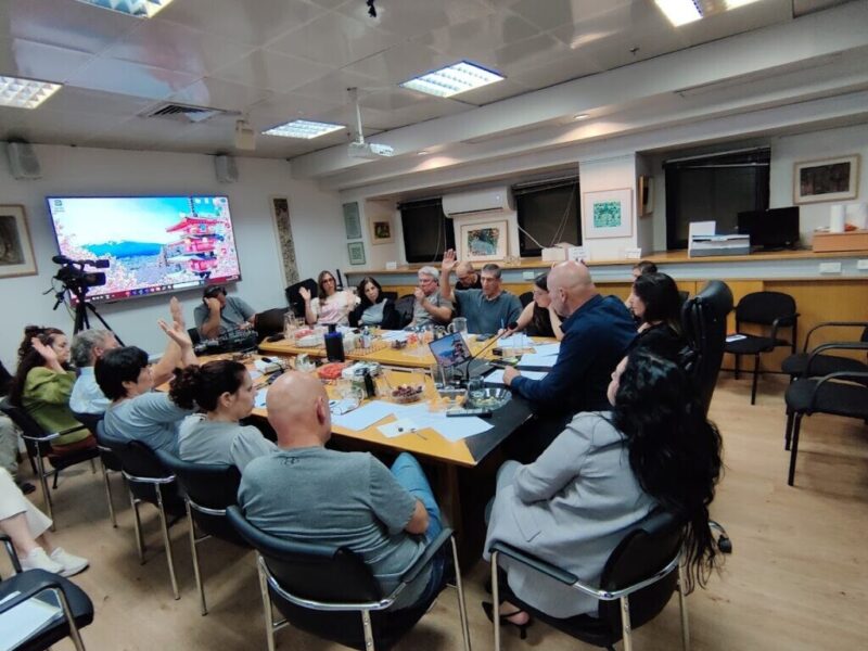כפרניק IMG_20250714_211424-scaled מספטמבר: הכפרבוס רק בשעות הערב  