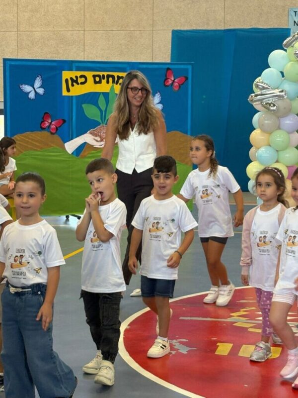 כפרניק 541734312_1170860581739122_8911728972942792993_n-scaled נפתחה שנת הלימודים תשפ"ו  