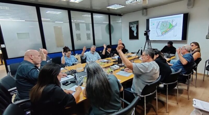 כפרניק IMG_20250908_204742000-scaled ריבוד חרמון וחירם, קשרי ממשל, בית עלמין ופאב כפרניק IMG_20250908_204742000-scaled ריבוד חרמון וחירם, קשרי ממשל, בית עלמין ופאב