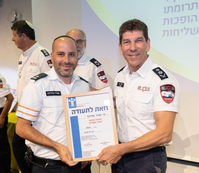 כפרניק e7affb61-12c9-41c7-b1ef-a8a7d90c5b46-scaled מצטיין מד"א: אמיר בוהדנה ממעלות כפרניק e7affb61-12c9-41c7-b1ef-a8a7d90c5b46-scaled מצטיין מד"א: אמיר בוהדנה ממעלות