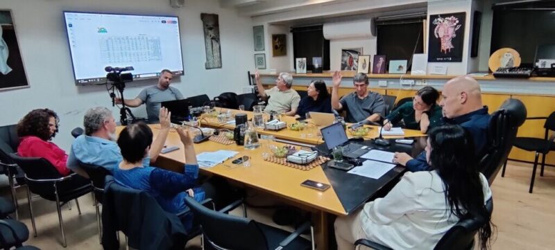 כפרניק IMG_20251026_202959-scaled פירוק "חוויה", מכרז למח' חינוך, שמות רחובות ועוד  