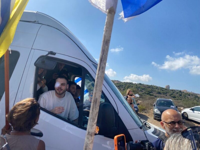 כפרניק WhatsApp-Image-2025-10-24-at-14.47.59-scaled אלון אהל חזר הביתה  