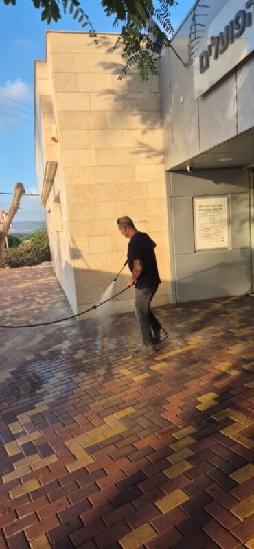 כפרניק WhatsApp-Image-2025-10-31-at-08.02.14-scaled איזה כפר יותר נקי: תבור או ורדים? כפרניק WhatsApp-Image-2025-10-31-at-08.02.14-scaled איזה כפר יותר נקי: תבור או ורדים?