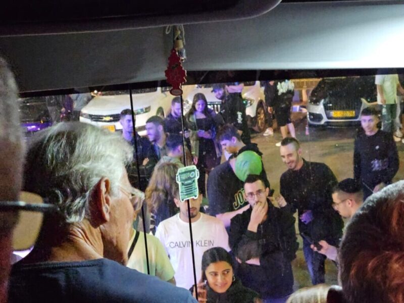 כפרניק WhatsApp-Image-2025-11-01-at-23.47.51-1-scaled אספסוף חסם את מפגיני הגליל המערבי  