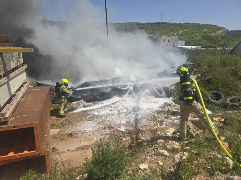 כפרניק WhatsApp-Image-2026-04-13-at-14.05.29-scaled נהריה: עיר ללא הפסקה. בטילים. כפרניק WhatsApp-Image-2026-04-13-at-14.05.29-scaled נהריה: עיר ללא הפסקה. בטילים.