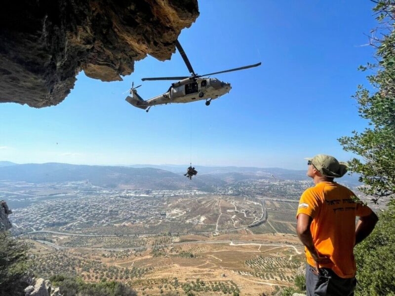 כפרניק WhatsApp-Image-2026-04-19-at-09.54.43-scaled מצטיינת: יחידת החילוץ "גליל-כרמל" כפרניק WhatsApp-Image-2026-04-19-at-09.54.43-scaled מצטיינת: יחידת החילוץ "גליל-כרמל"
