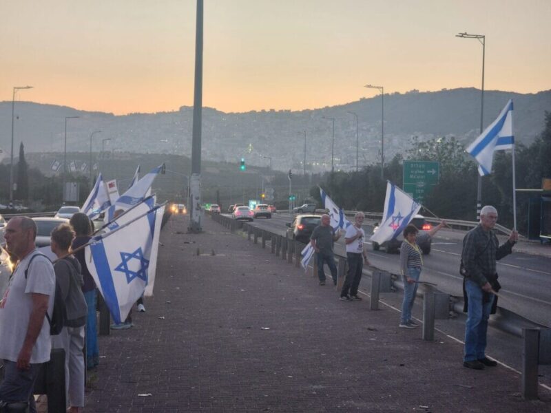 כפרניק WhatsApp-Image-2026-04-25-at-19.40.58-1-scaled להעיף את ממשלת האסון כפרניק WhatsApp-Image-2026-04-25-at-19.40.58-1-scaled להעיף את ממשלת האסון