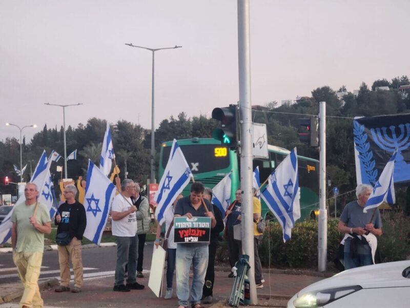 כפרניק WhatsApp-Image-2026-04-25-at-19.40.58-2-scaled להעיף את ממשלת האסון כפרניק WhatsApp-Image-2026-04-25-at-19.40.58-2-scaled להעיף את ממשלת האסון