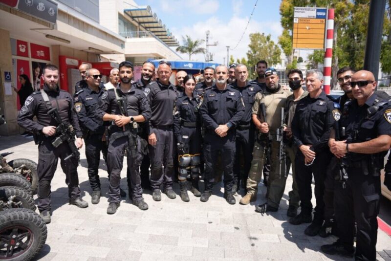 כפרניק WhatsApp-Image-2026-06-08-at-19.08.05-scaled מפכ"ל המשטרה ביישובי קו עימות בצפון כפרניק WhatsApp-Image-2026-06-08-at-19.08.05-scaled מפכ"ל המשטרה ביישובי קו עימות בצפון