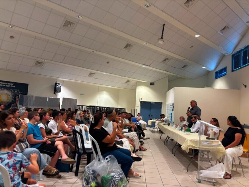 כפרניק WhatsApp-Image-2026-07-26-at-14.57.19-scaled שלומי: מלגות ל-140 סטודנטים  