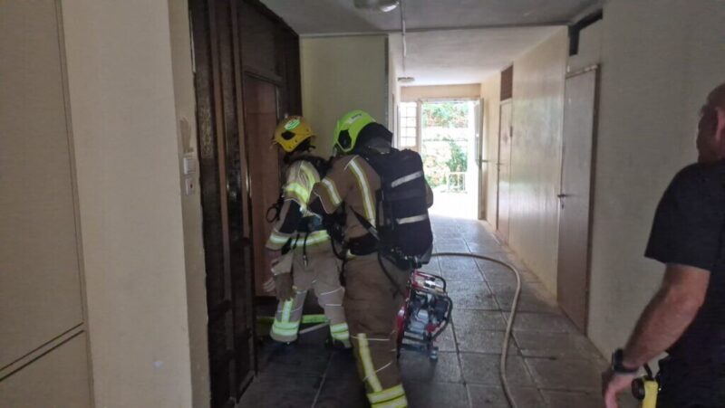 כפרניק WhatsApp-Image-2026-08-17-at-16.05.56-1-scaled כרמיאל: לוחמי-האש חילצו לכודה כפרניק WhatsApp-Image-2026-08-17-at-16.05.56-1-scaled כרמיאל: לוחמי-האש חילצו לכודה