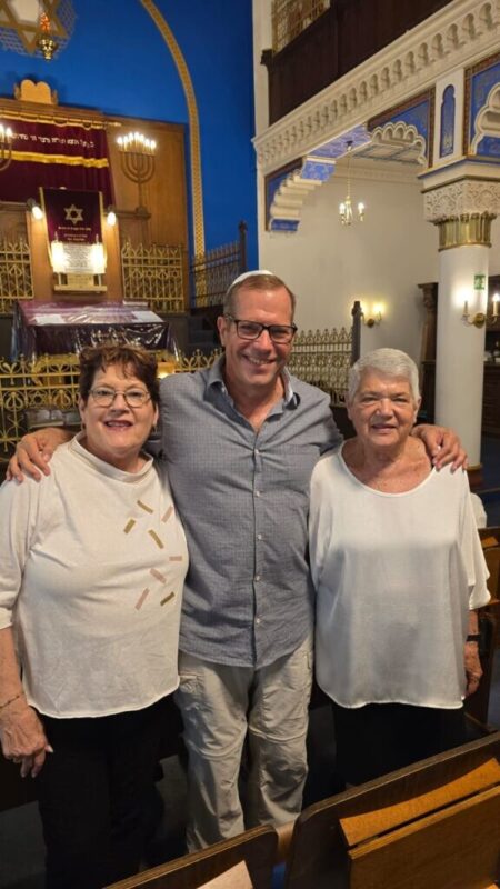 כפרניק WhatsApp-Image-2026-08-23-at-11.11.08-scaled שבילי זיכרון וגשרים של אנושיות  