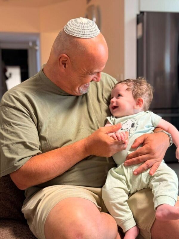 כפרניק WhatsApp-Image-2026-09-08-at-22.40.54-scaled "לימפומה שלי" יומן מסע להחלמה באופטימיות, אמונה והומור  