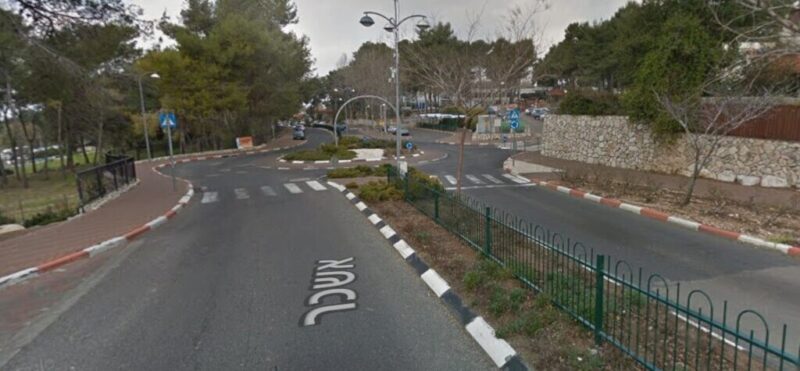 כפרניק WhatsApp-Image-2026-09-17-at-16.41.14-scaled כפר ורדים: קרצוף וריבוד רחוב אשכר  