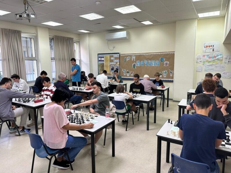 כפרניק WhatsApp-Image-2026-09-24-at-14.09.20-2-scaled מקול שופר ותפילת הלב, אל שמחת "סוכת שלום"  