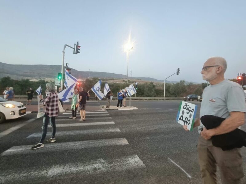 כפרניק WhatsApp-Image-2026-10-10-at-18.47.06-scaled שבועיים וחצי לתקווה!!  
