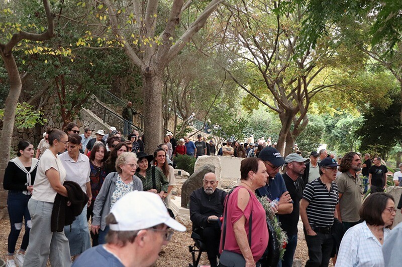 כפרניק WhatsApp-Image-2026-10-26-at-17.31.53-12 בן עמי מוסק 1945-2026  